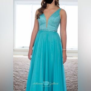 Sherri Hill Prom Dress